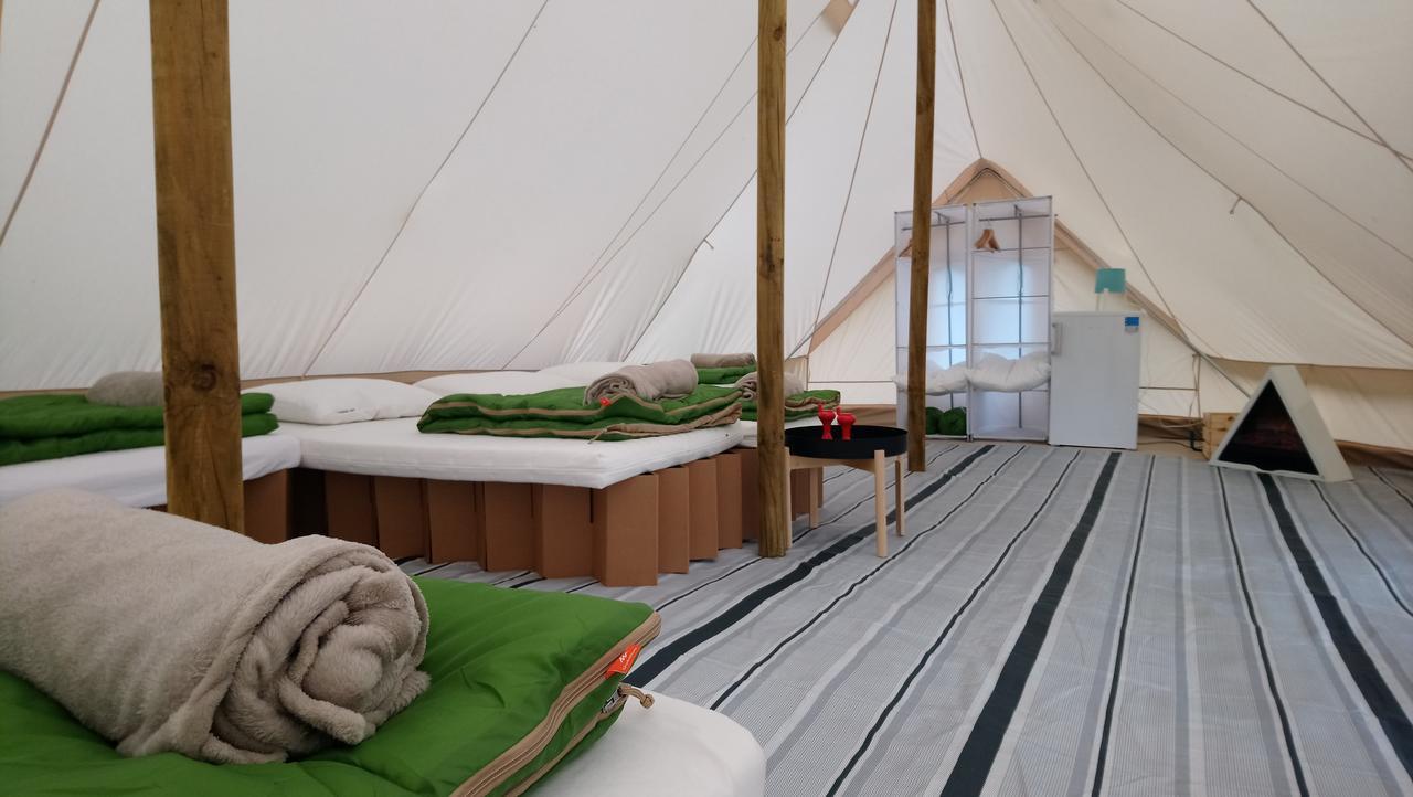 Atypik Nomad Hotel Recoubeau-Jansac Exterior foto
